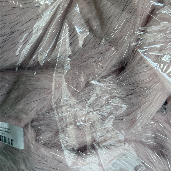 Price is Firm Chic Light Pink Teddy Jacket - Picture 8 of 8